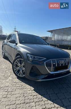 Внедорожник / Кроссовер Audi e-tron 2020 в Черновцах