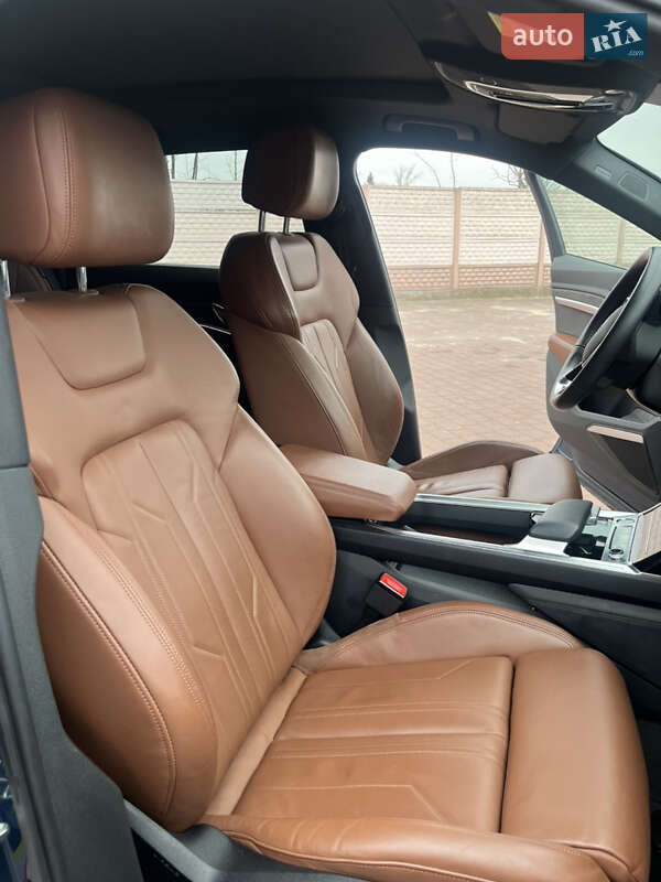 Внедорожник / Кроссовер Audi e-tron 2019 в Стрые