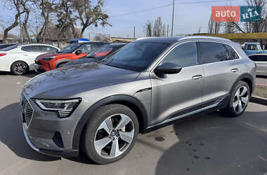 Позашляховик / Кросовер Audi e-tron 2019 в Києві