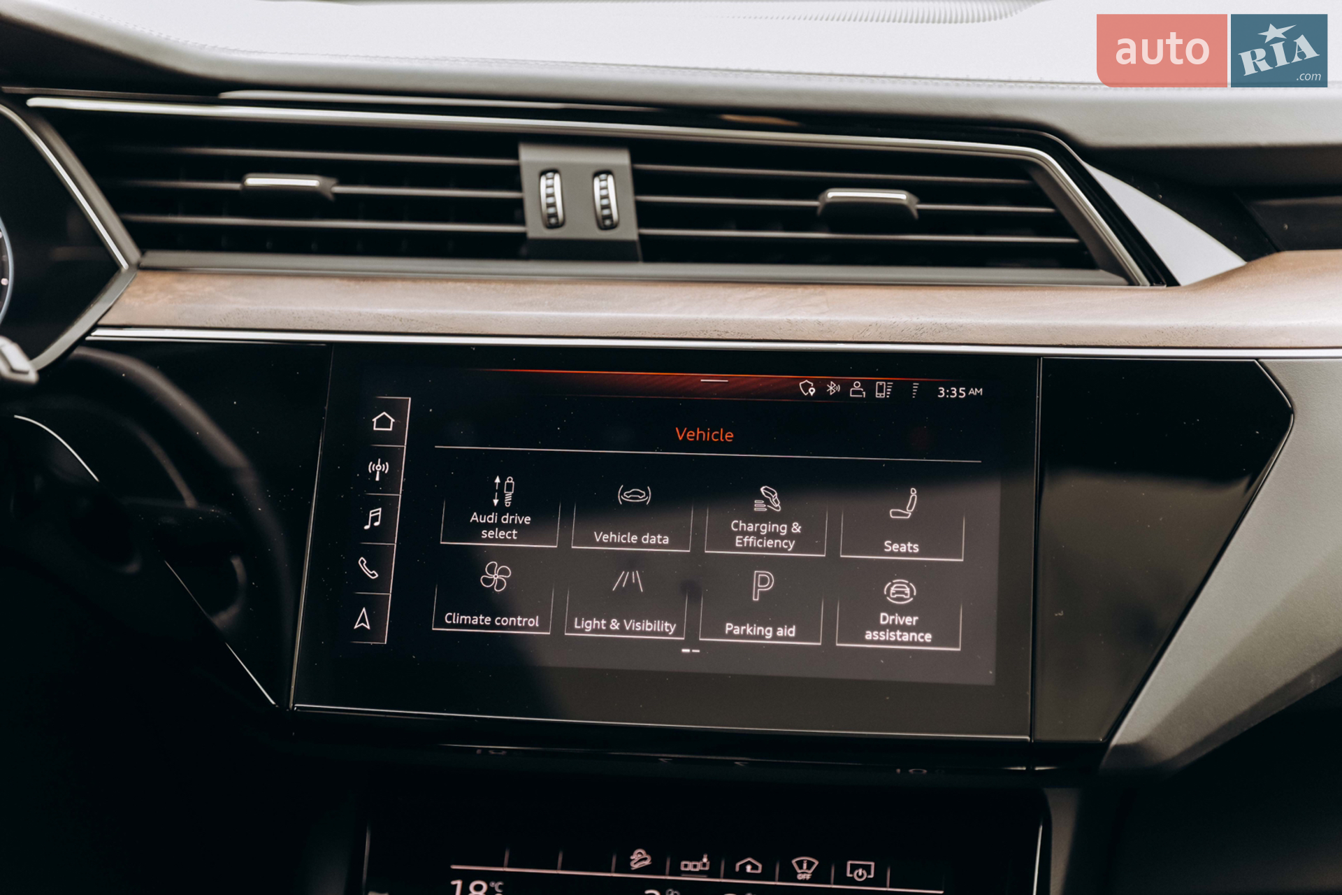 2019 Audi e-tron - мініатюра 41