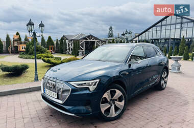 Внедорожник / Кроссовер Audi e-tron 2019 в 