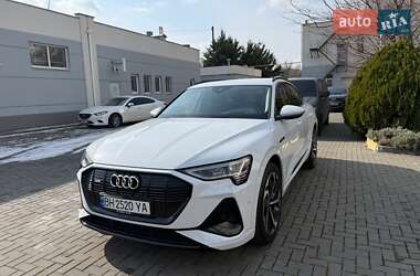 Позашляховик / Кросовер Audi e-tron 2021 в Одесі