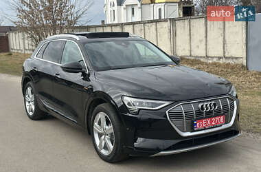 Позашляховик / Кросовер Audi e-tron 2020 в 