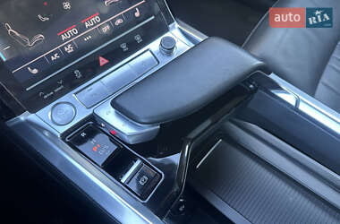 Позашляховик / Кросовер Audi e-tron 2020 в 