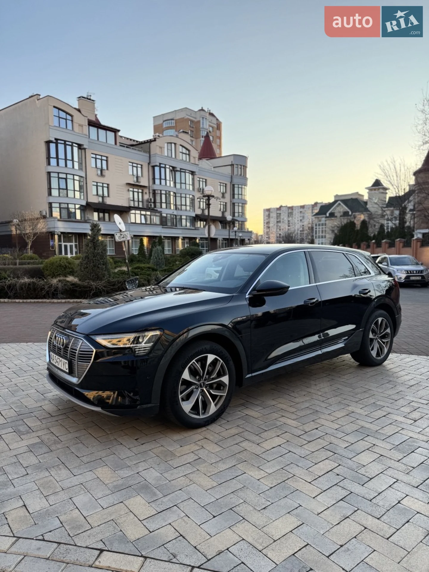 2019 Audi e-tron - мініатюра 13
