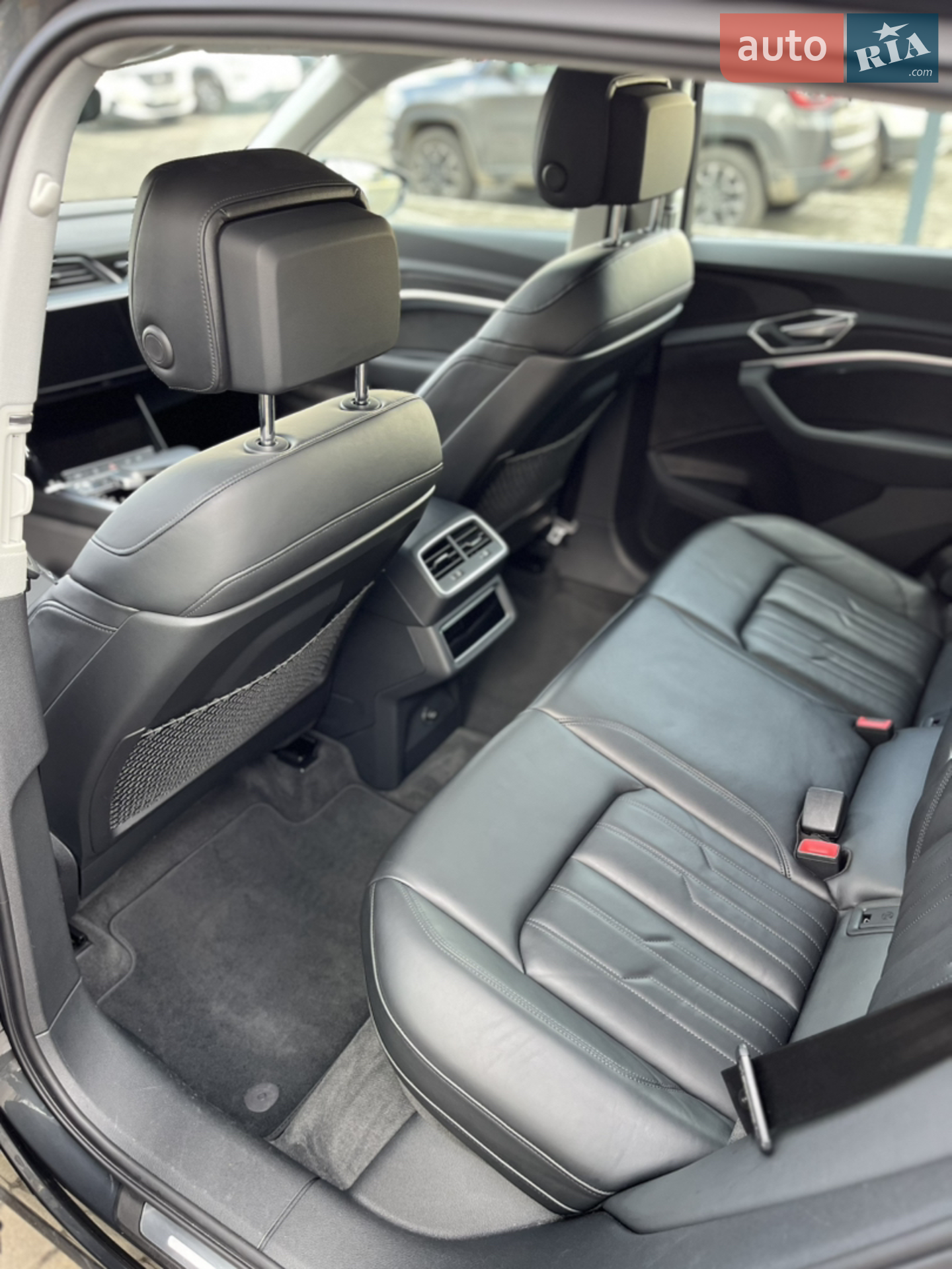 2020 Audi e-tron - мініатюра 68