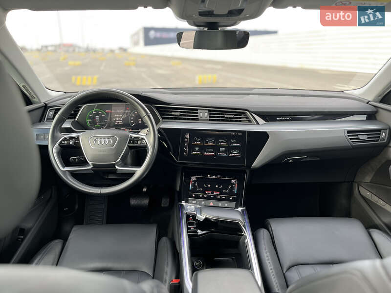 Внедорожник / Кроссовер Audi e-tron 2020 в Львове