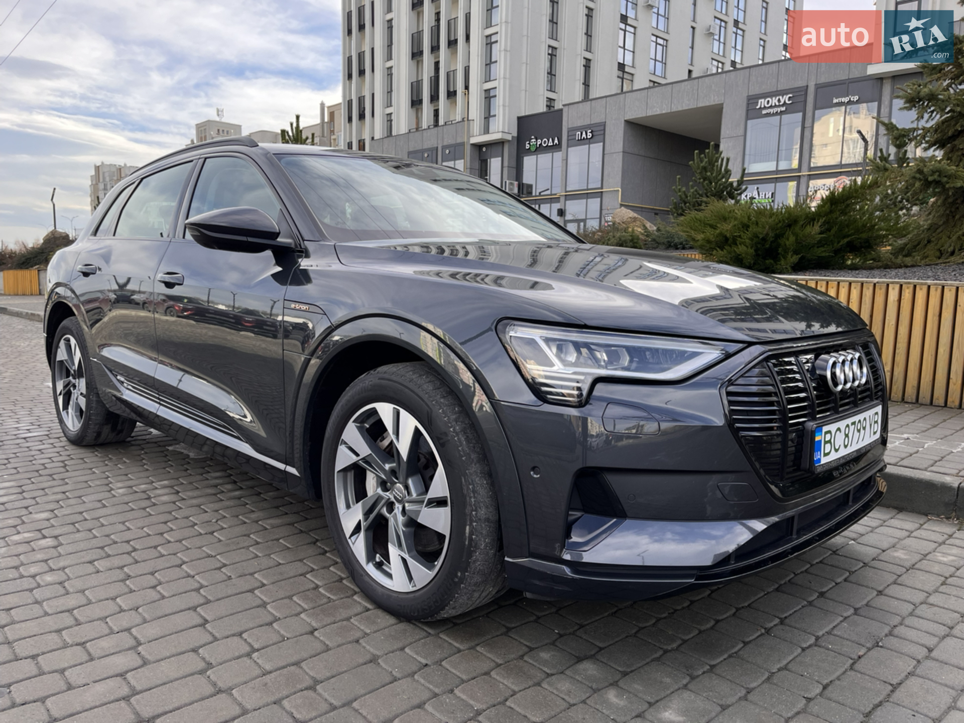 2020 Audi e-tron - мініатюра 169