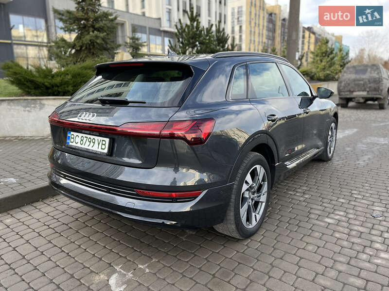 Внедорожник / Кроссовер Audi e-tron 2020 в Львове