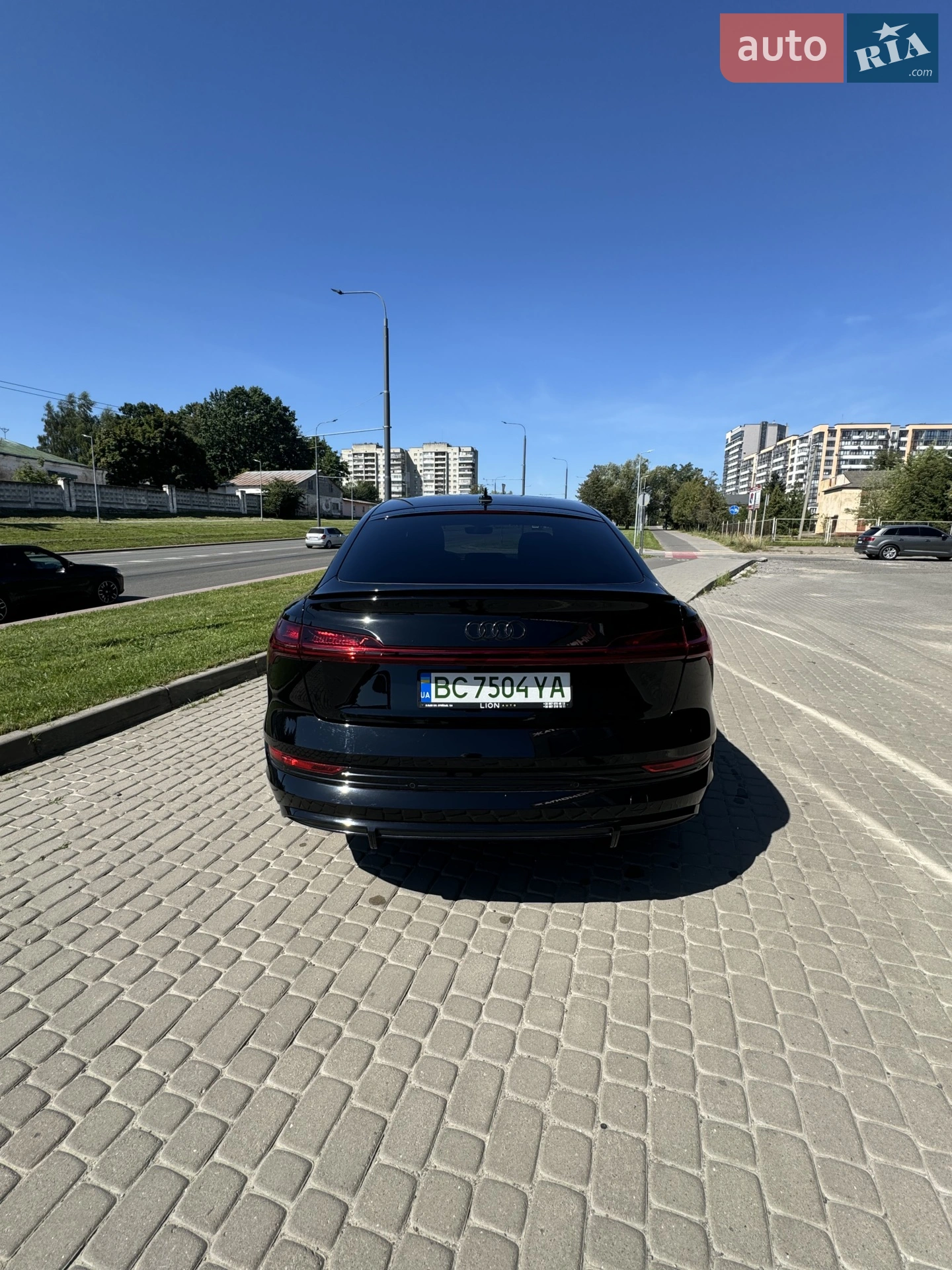 2022 Audi e-tron - мініатюра 6
