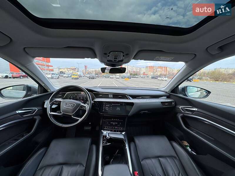 Внедорожник / Кроссовер Audi e-tron 2019 в Черновцах фото 18 Внедорожник / Кроссовер Audi e-tron 2019 в Черновцах