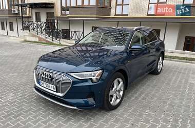 Audi e-tron 2019