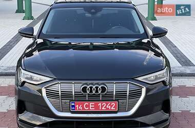 Внедорожник / Кроссовер Audi e-tron 2019 в 