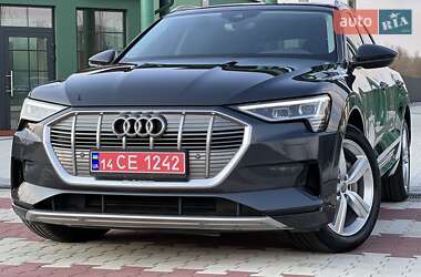 Внедорожник / Кроссовер Audi e-tron 2019 в 
