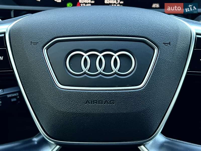 Внедорожник / Кроссовер Audi e-tron 2019 в Киеве