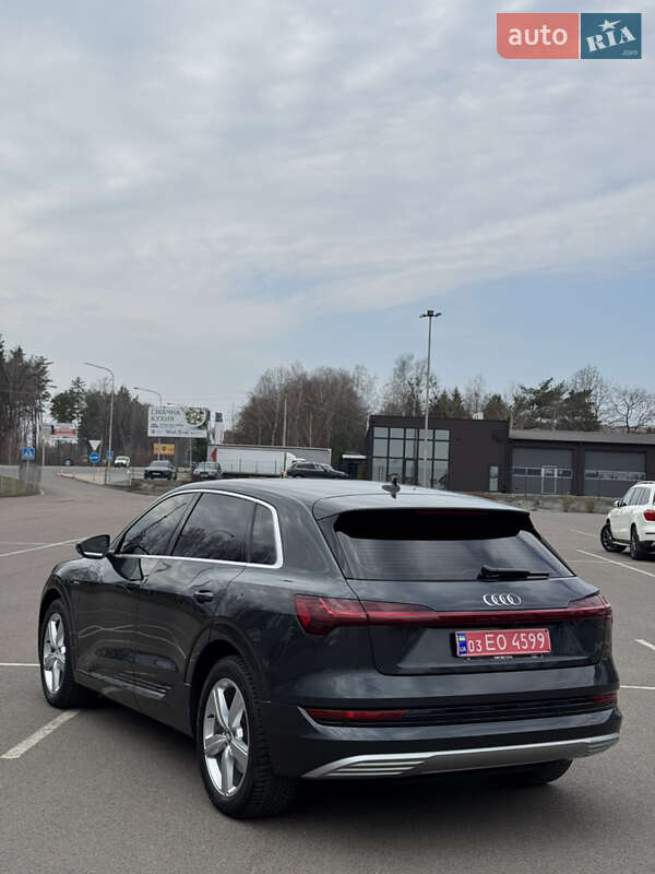 Внедорожник / Кроссовер Audi e-tron 2020 в Ковеле