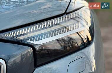 Внедорожник / Кроссовер Audi e-tron 2022 в 