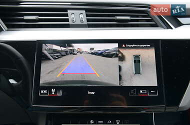 Внедорожник / Кроссовер Audi e-tron 2020 в 