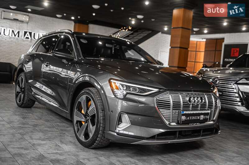 Внедорожник / Кроссовер Audi e-tron 2019 в Одессе