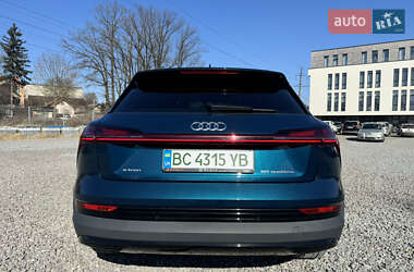 Внедорожник / Кроссовер Audi e-tron 2021 в 