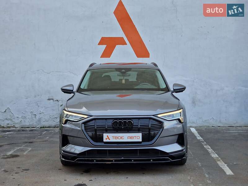 Внедорожник / Кроссовер Audi e-tron 2020 в Одессе