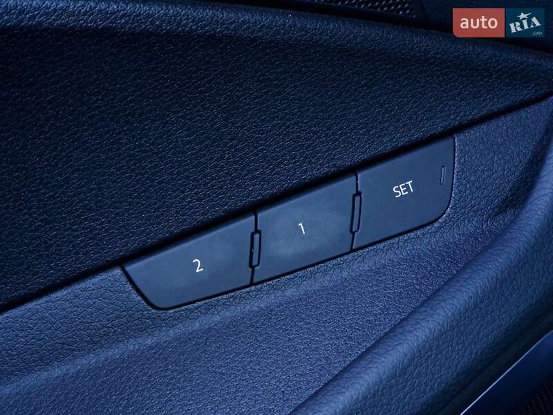 Внедорожник / Кроссовер Audi e-tron 2020 в Одессе