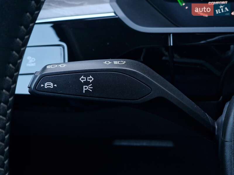 Внедорожник / Кроссовер Audi e-tron 2020 в Одессе