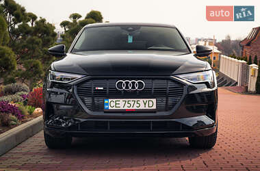 Внедорожник / Кроссовер Audi e-tron 2019 в 