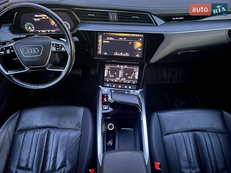 Внедорожник / Кроссовер Audi e-tron 2019 в Ужгороде фото 21 Внедорожник / Кроссовер Audi e-tron 2019 в Ужгороде