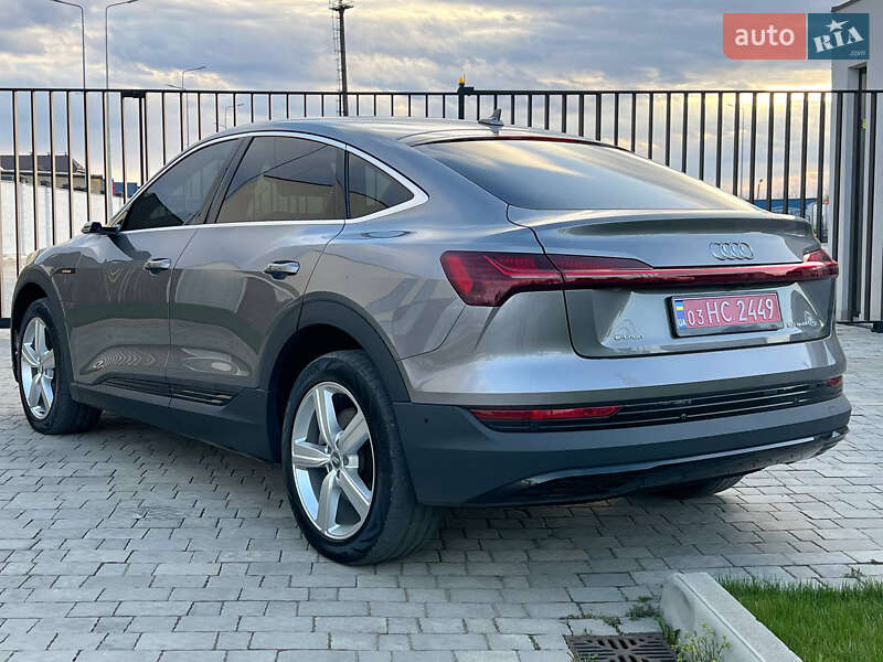 Внедорожник / Кроссовер Audi e-tron 2020 в Ужгороде