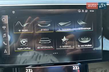 Внедорожник / Кроссовер Audi e-tron 2021 в 