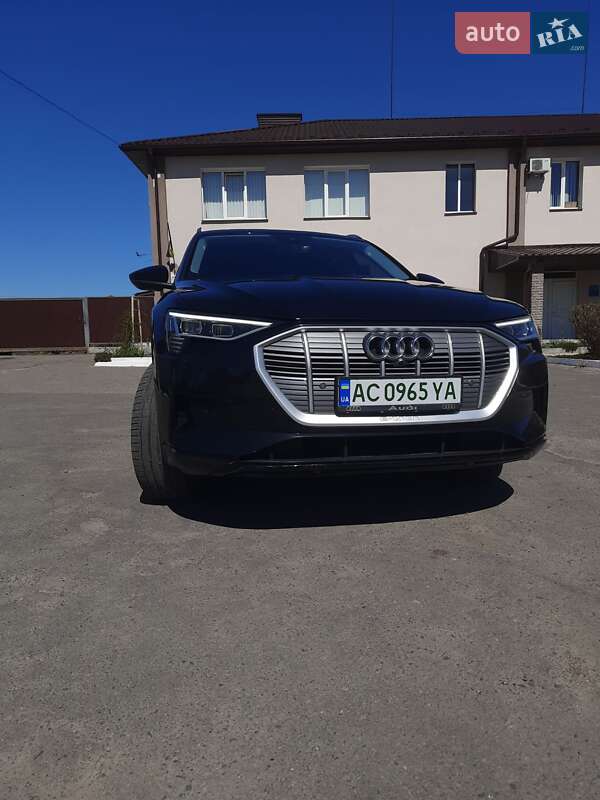 Внедорожник / Кроссовер Audi e-tron 2020 в Ковеле