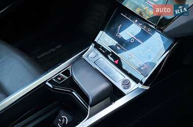 Внедорожник / Кроссовер Audi e-tron 2019 в 