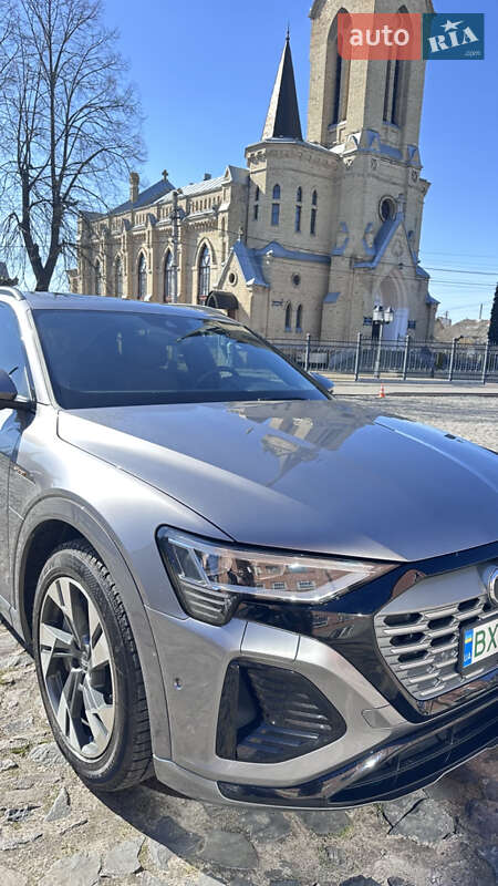 Внедорожник / Кроссовер Audi e-tron 2021 в Луцке
