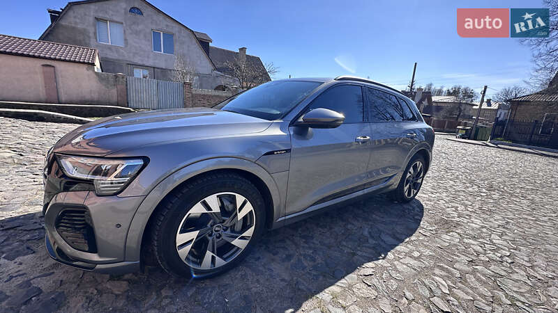 Внедорожник / Кроссовер Audi e-tron 2021 в Луцке