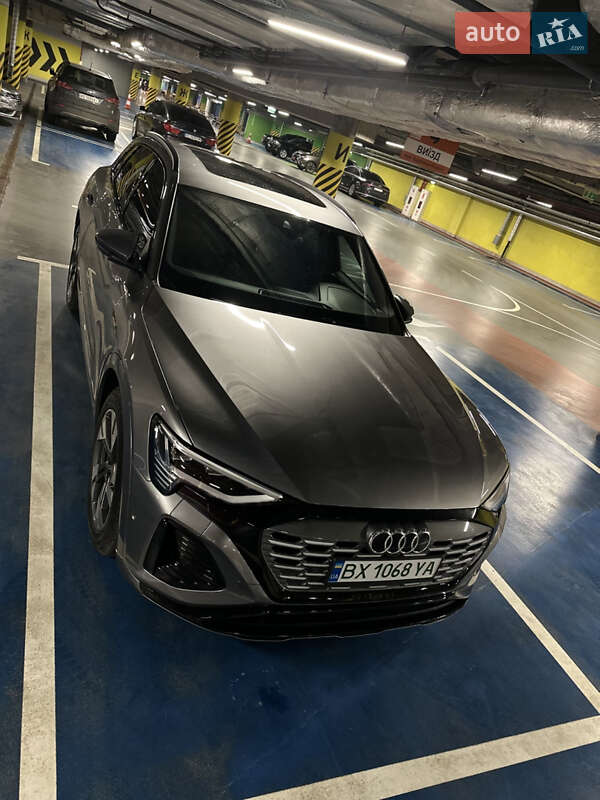 Внедорожник / Кроссовер Audi e-tron 2021 в Луцке
