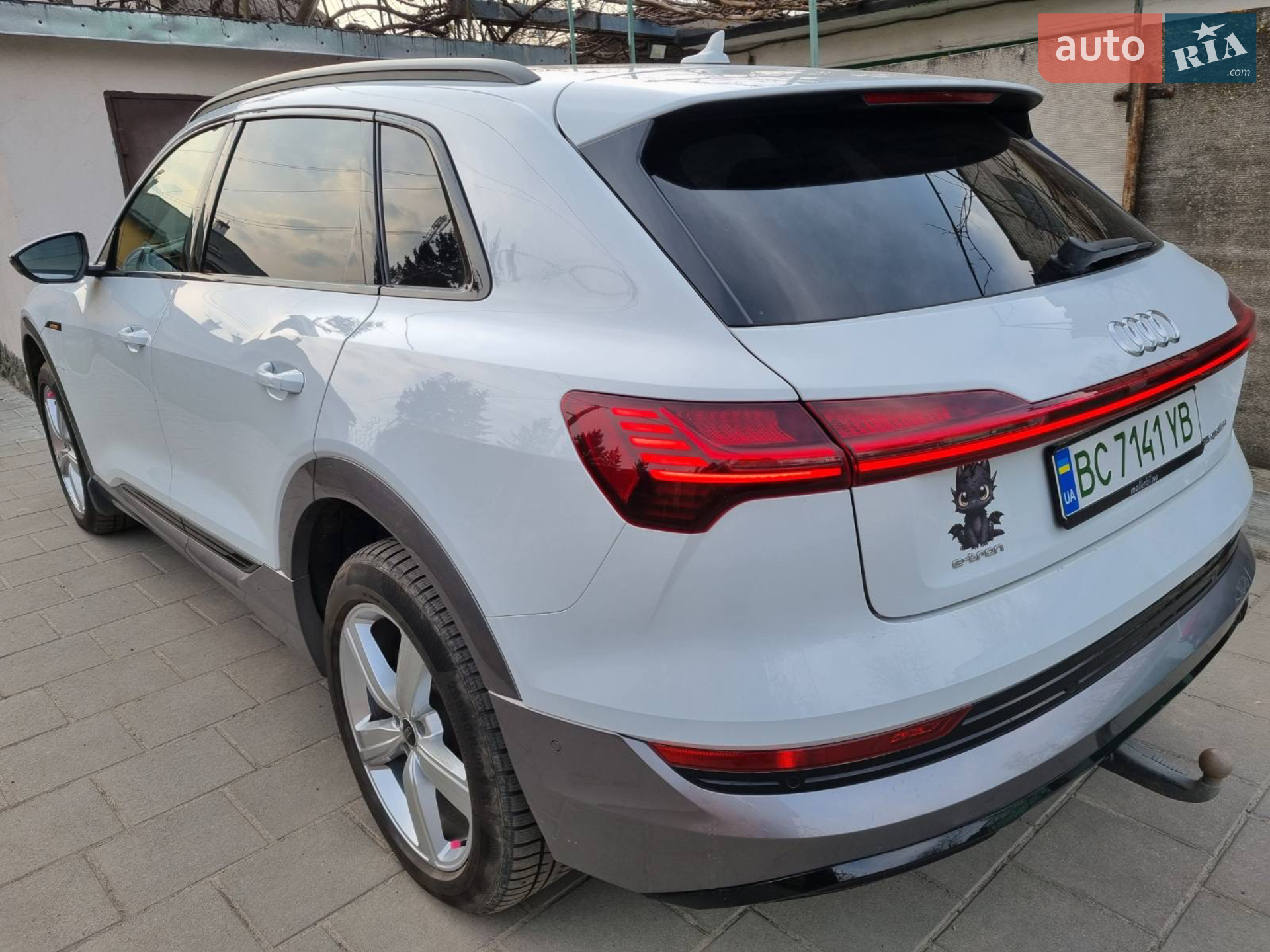 2019 Audi e-tron - мініатюра 7