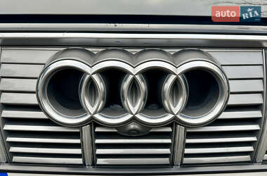 Внедорожник / Кроссовер Audi e-tron 2019 в 