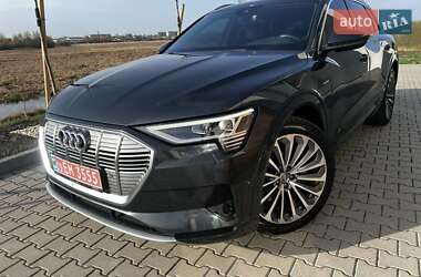 Внедорожник / Кроссовер Audi e-tron 2020 в 