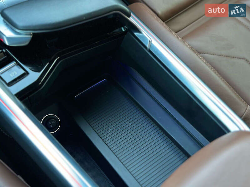 Внедорожник / Кроссовер Audi e-tron 2019 в Киеве