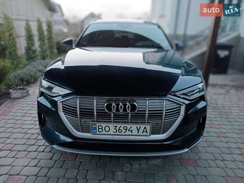 Внедорожник / Кроссовер Audi e-tron 2019 в Тернополе