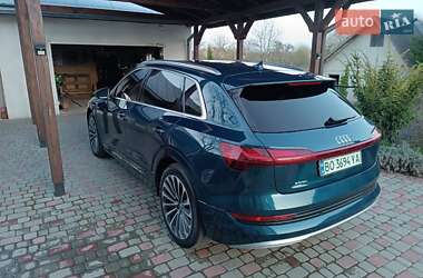 Внедорожник / Кроссовер Audi e-tron 2019 в 