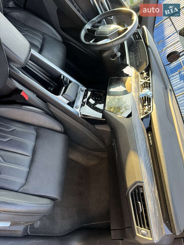 Внедорожник / Кроссовер Audi e-tron 2022 в Переяславе фото 9 Внедорожник / Кроссовер Audi e-tron 2022 в Переяславе