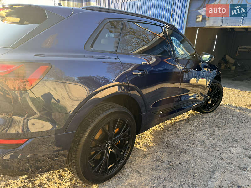 Внедорожник / Кроссовер Audi e-tron 2022 в Переяславе фото 3 Внедорожник / Кроссовер Audi e-tron 2022 в Переяславе