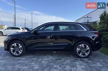 Внедорожник / Кроссовер Audi e-tron 2019 в 