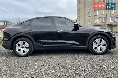 Внедорожник / Кроссовер Audi e-tron 2022 в 