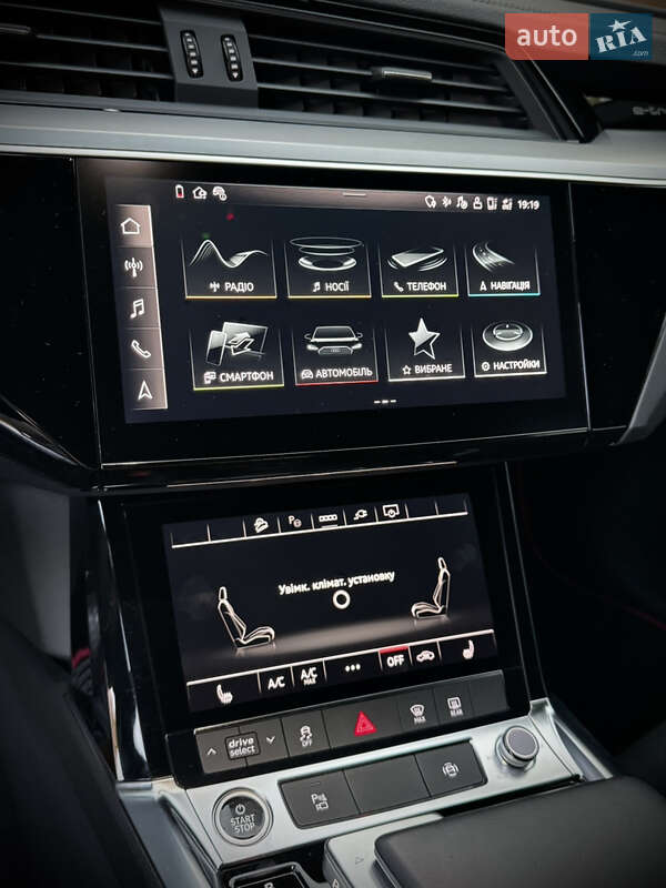 Внедорожник / Кроссовер Audi e-tron 2022 в Кривом Роге