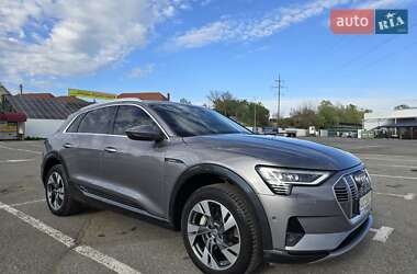 Audi e-tron 2020