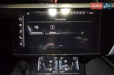 Внедорожник / Кроссовер Audi e-tron 2020 в 