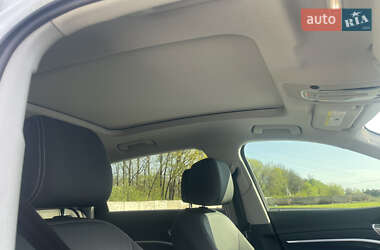 Внедорожник / Кроссовер Audi e-tron 2019 в 